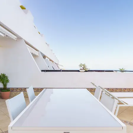 Exclusive Sea Views Villamar - Big Terrace & Pool Apartman